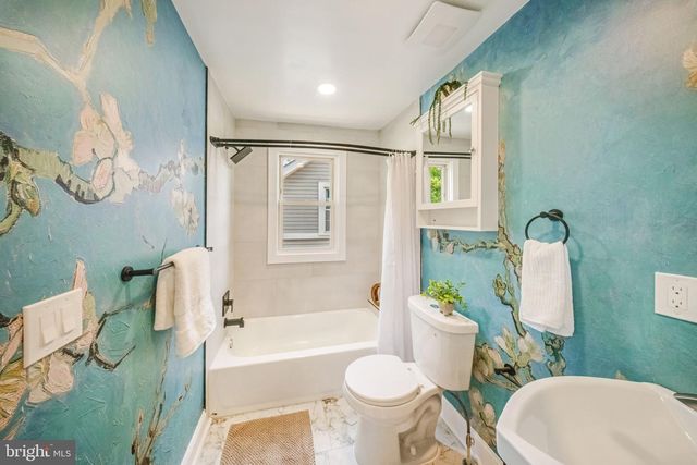 2605 MONROE ST NE, Washington, DC 20018