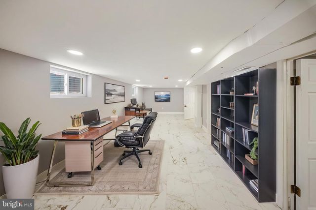 2605 MONROE ST NE, Washington, DC 20018