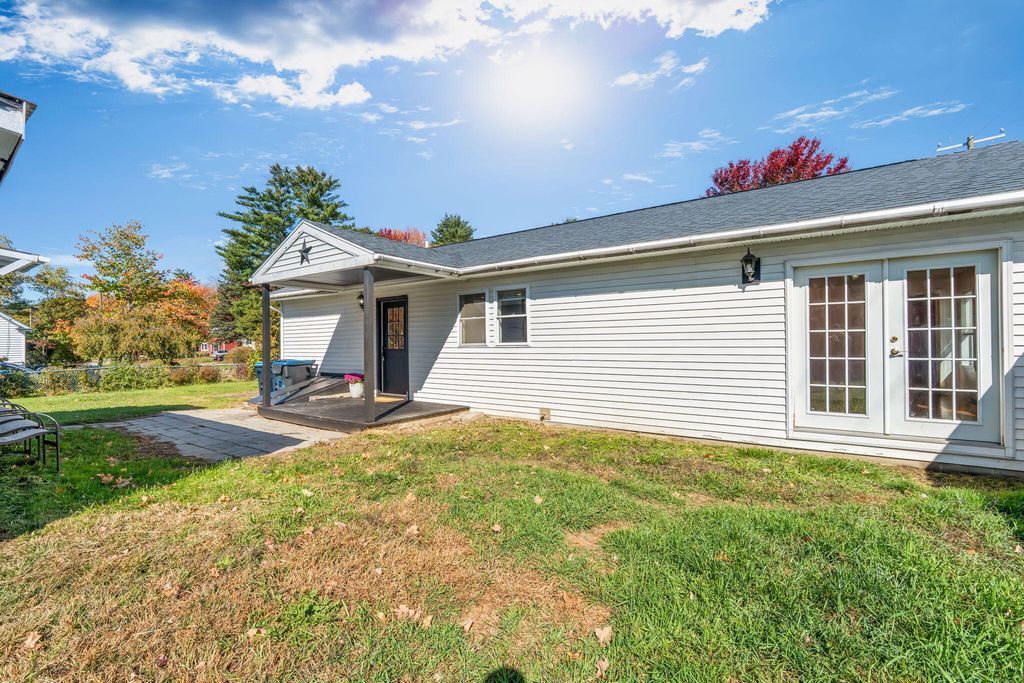 22 Towle Street, Auburn, ME 04210 — exterior