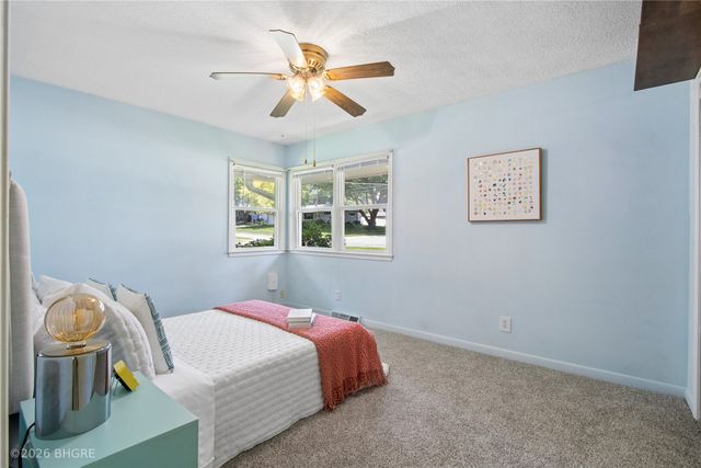 1910 NW 81st Street, Clive, IA 50325