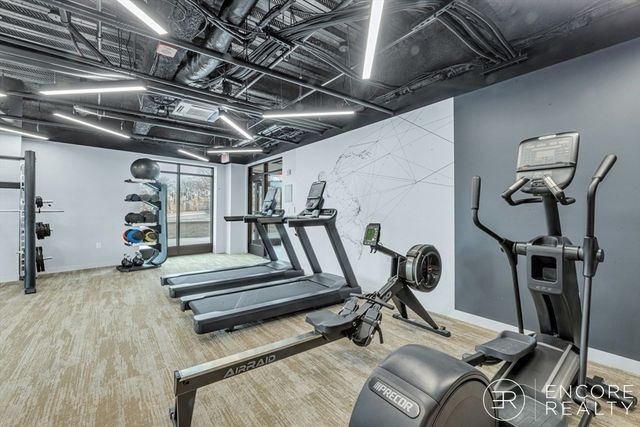 375 Cummins Hwy 404, Boston, MA 02131