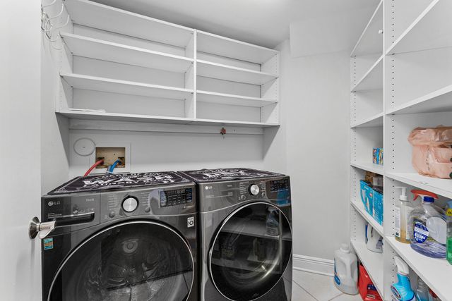 2011 NW 53rd Street, Boca Raton, FL 33496