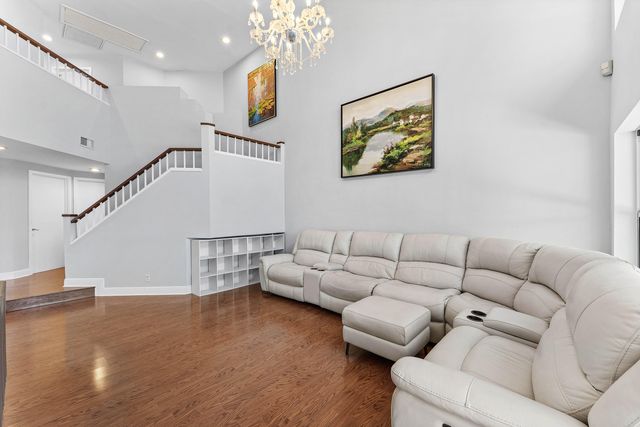 2011 NW 53rd Street, Boca Raton, FL 33496