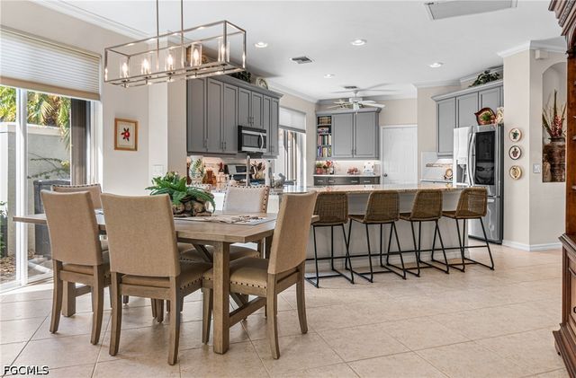 10633 Avila CIR, Fort Myers, FL 33913