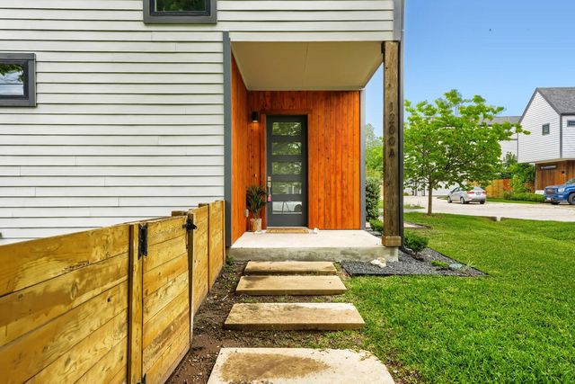 1200 Stobaugh ST A, Austin, TX 78757