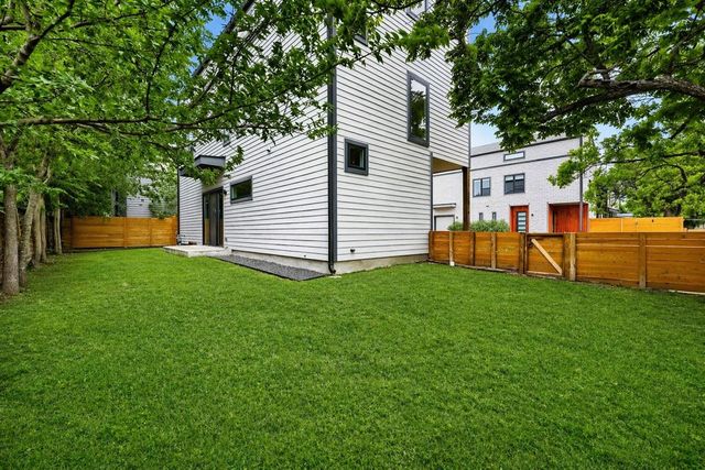 1200 Stobaugh ST A, Austin, TX 78757