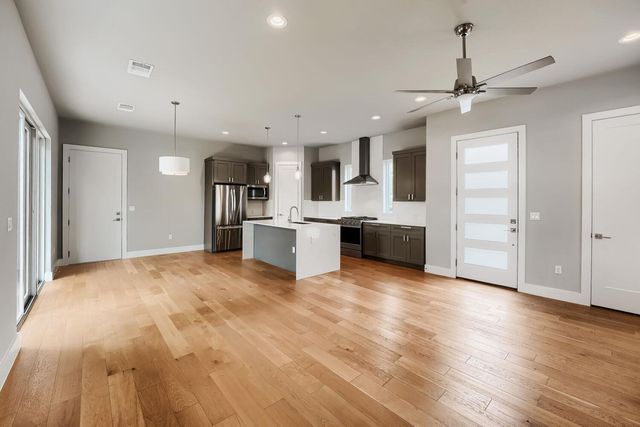 1200 Stobaugh ST A, Austin, TX 78757
