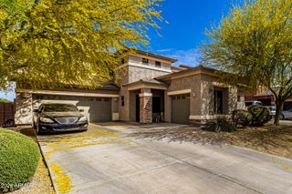 8201 S 51ST Drive, Laveen, AZ 85339