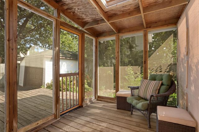 3521 E Minnehaha Parkway, Minneapolis, MN 55417