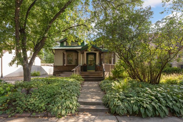 3521 E Minnehaha Parkway, Minneapolis, MN 55417