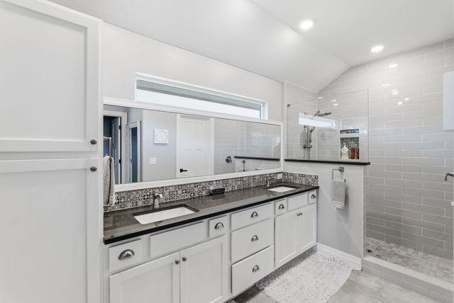 2733 N Eagle Ct, Wichita, KS 67226