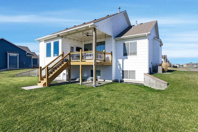 2733 N Eagle Ct, Wichita, KS 67226