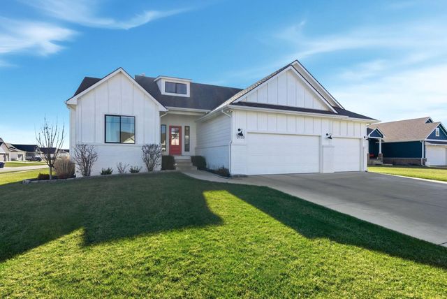 2733 N Eagle Ct, Wichita, KS 67226