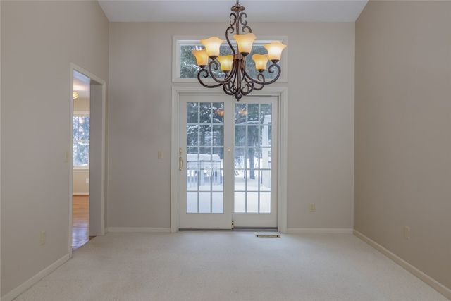 22 Bishops Court, Pittsford, NY 14534