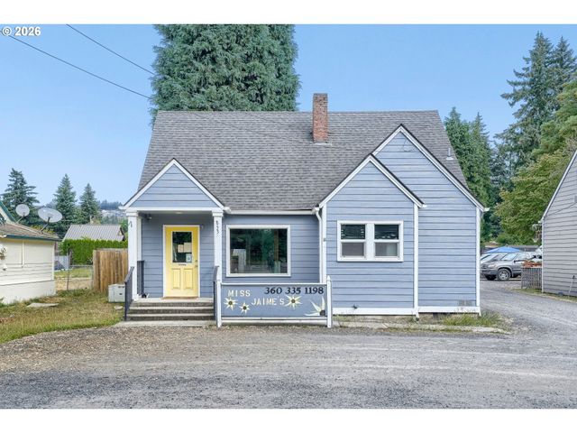 853 E St, Washougal, WA 98671