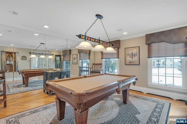 1 Seton Lane, Mahwah, NJ 07430