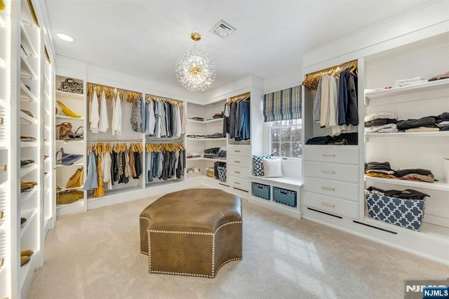 1 Seton Lane, Mahwah, NJ 07430