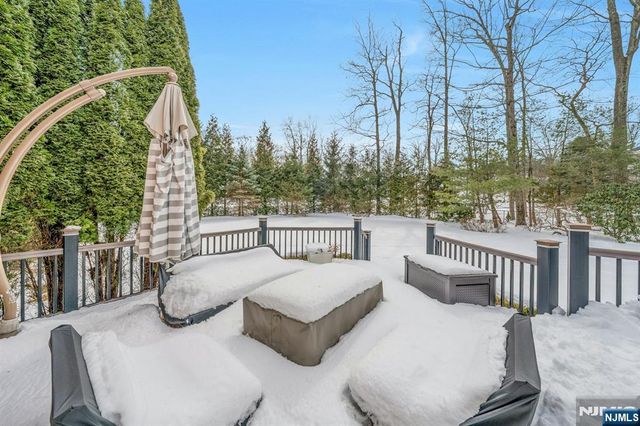 1 Seton Lane, Mahwah, NJ 07430