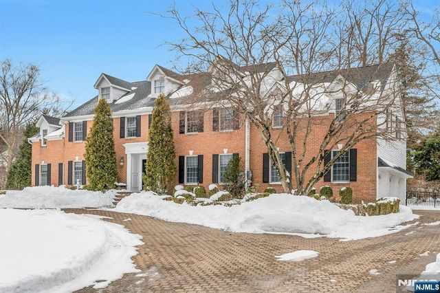 1 Seton Lane, Mahwah, NJ 07430