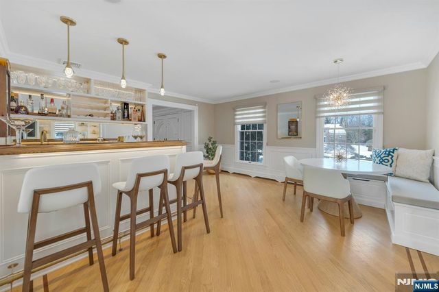 1 Seton Lane, Mahwah, NJ 07430