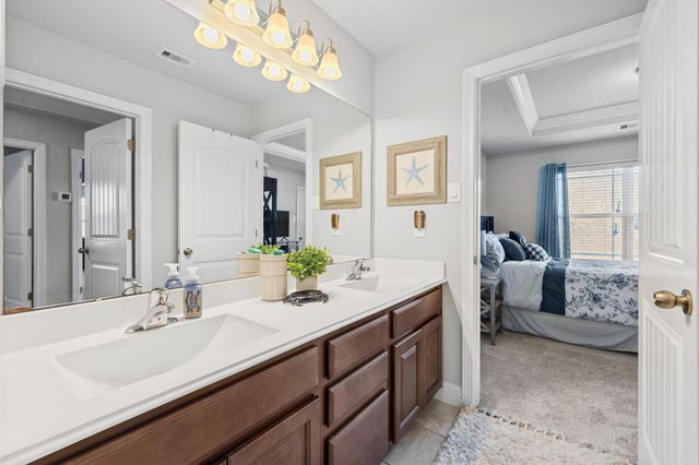 9706 Suffolk Downs Drive, Mont Belvieu, TX 77523