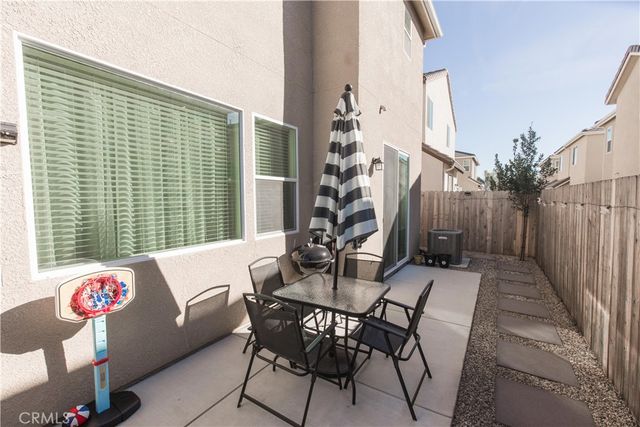 2020 N Ralph Lane, Clovis, CA 93619