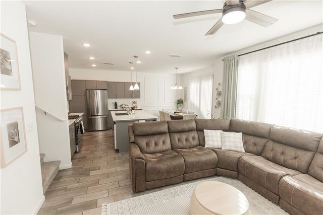 2020 N Ralph Lane, Clovis, CA 93619