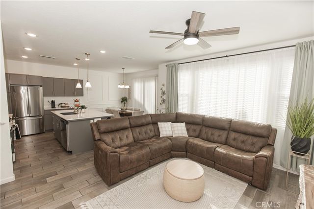 2020 N Ralph Lane, Clovis, CA 93619