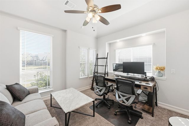 609 Dusty Glen Trail, Midlothian, TX 76065