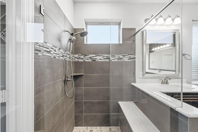 609 Dusty Glen Trail, Midlothian, TX 76065