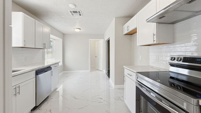 3625 Booth Calloway Road, Richland Hills, TX 76118