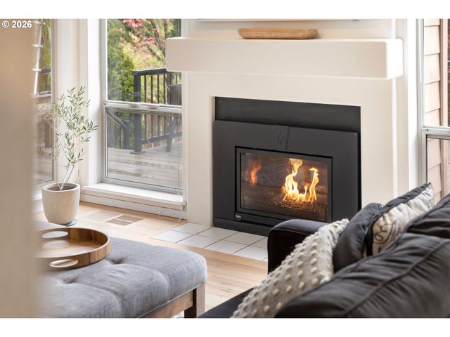 11200 Sw PARTRIDGE Loop, Beaverton, OR 97007