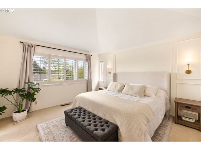 11200 Sw PARTRIDGE Loop, Beaverton, OR 97007