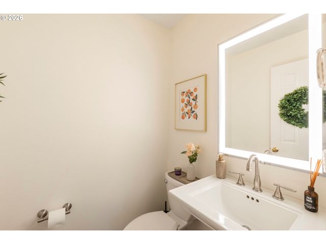 11200 Sw PARTRIDGE Loop, Beaverton, OR 97007