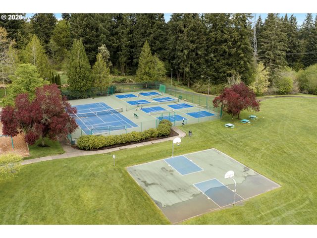 11200 Sw PARTRIDGE Loop, Beaverton, OR 97007