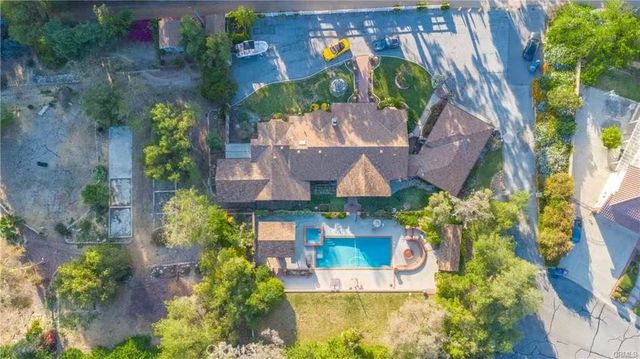 792 El Vallencito, Walnut, CA 91789