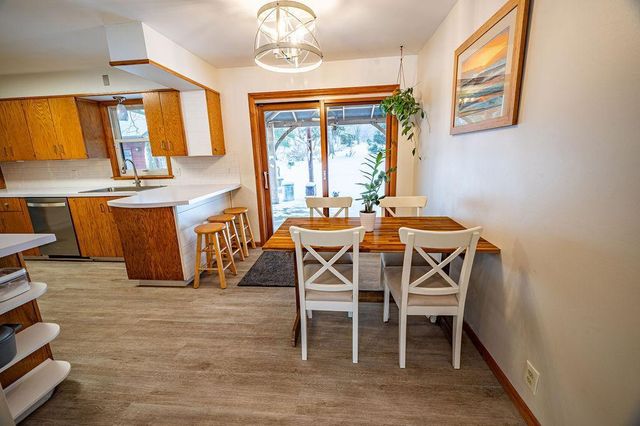 W11265 US Highway 10, Prescott, WI 54021