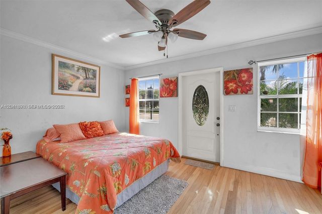 1635 Hollywood Blvd, Hollywood, FL 33020