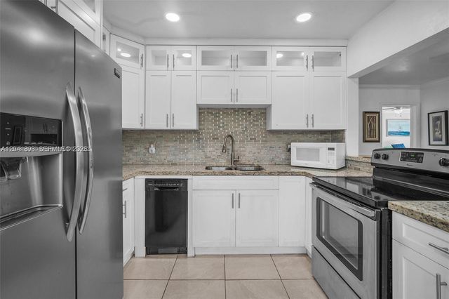 1635 Hollywood Blvd, Hollywood, FL 33020