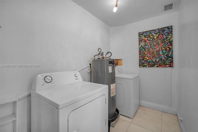 1635 Hollywood Blvd, Hollywood, FL 33020