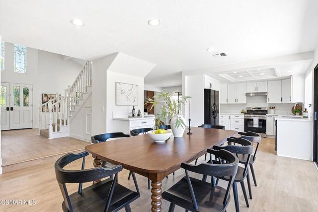 27833 Via Amistosa, Agoura Hills, CA 91301
