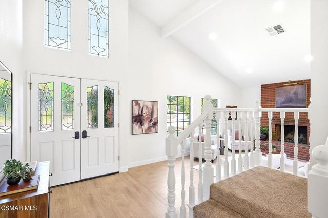 27833 Via Amistosa, Agoura Hills, CA 91301
