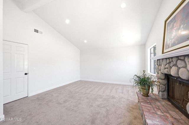 27833 Via Amistosa, Agoura Hills, CA 91301