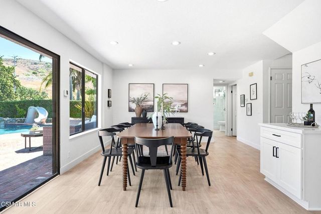 27833 Via Amistosa, Agoura Hills, CA 91301