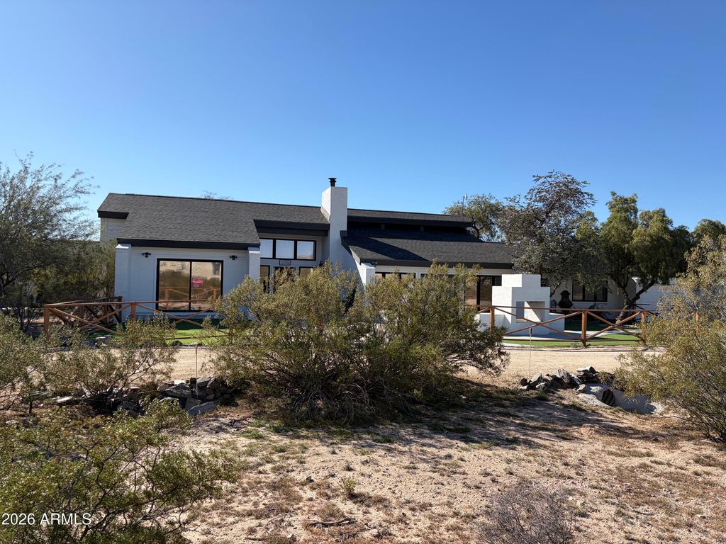 11551 W Waverly Drive, Casa Grande, AZ 85194 — photo 3