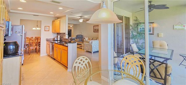 2603 Somerville LOOP # 106, Cape Coral, FL 33991