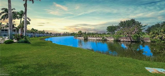 2603 Somerville LOOP # 106, Cape Coral, FL 33991