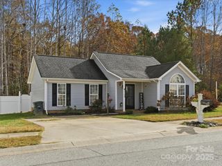 2508 Barkers Ridge Drive, Bessemer City, NC 28016