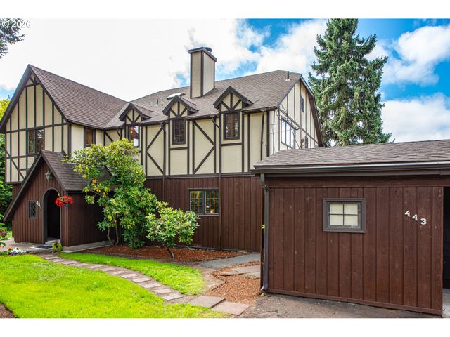 441 W D St, Springfield, OR 97477