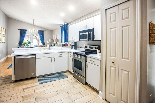 5038 HOOK HOLLOW CIRCLE, Orlando, FL 32837